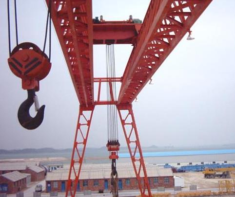 起重機(jī)的安全防護(hù)