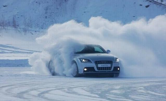 雪天安全駕駛“三字訣” 雪天安全駕駛“三字訣”