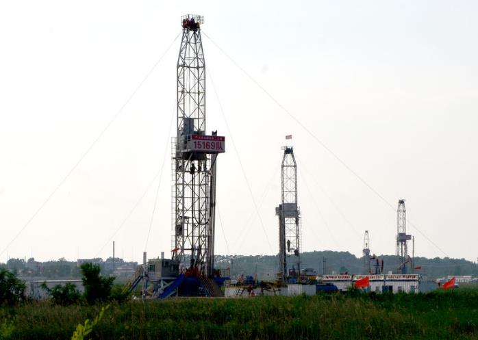 大慶鉆探鉆井一公司70007鉆井隊(duì)HSE標(biāo)準(zhǔn)化建設(shè)側(cè)記 大慶鉆探鉆井一公司70007鉆井隊(duì)HSE標(biāo)準(zhǔn)化建設(shè)側(cè)記