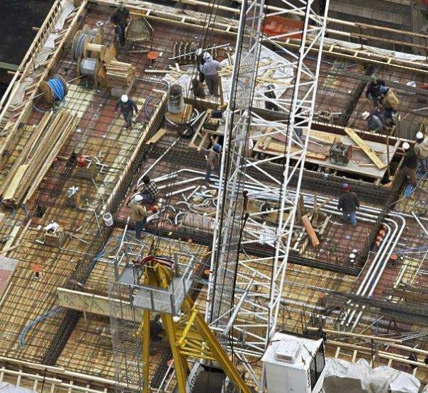 如何做好建筑施工現(xiàn)場起重機械安全營理