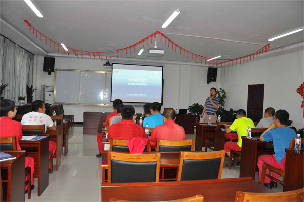 賽為安全受邀赴中石油長慶油田開展作業(yè)管理人員安全專項(xiàng)培訓(xùn) 賽為安全受邀赴中石油長慶油田開展作業(yè)管理人員安全專項(xiàng)培訓(xùn)