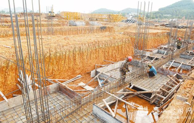 淺述基礎建設施工現(xiàn)場安全管理